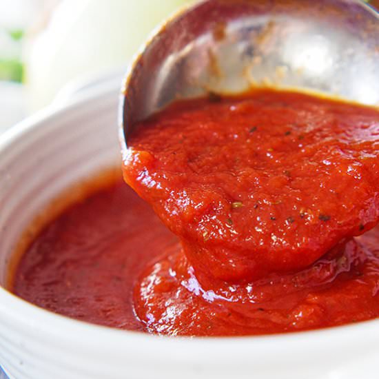 Homemade Fennel Pizza Sauce - Recipe photo by Candy Jar Chronicles