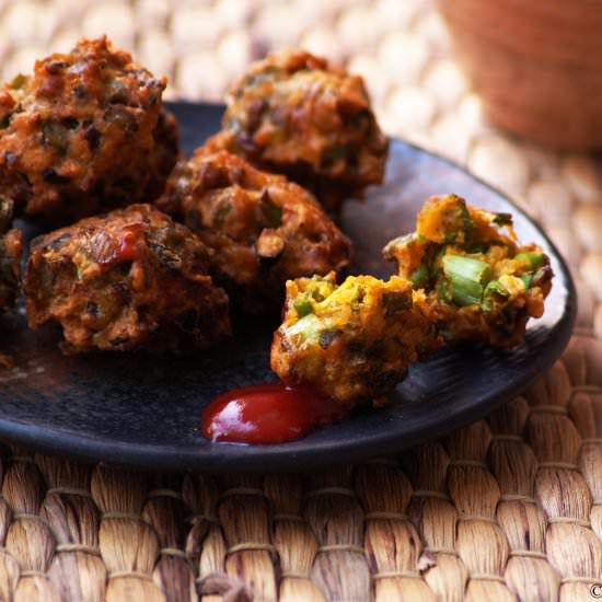 Spring Onion Pakora Recipe - Recipe photo by blend with spices