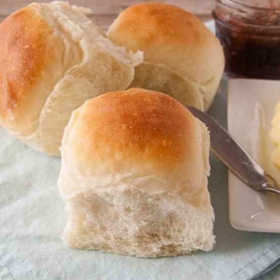 90 Minute Dinner Rolls - Recipe photo by Mindees Cooking Obsession