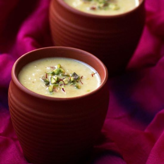 Apple Khoya Kheer Recipe - Recipe photo by blend with spices