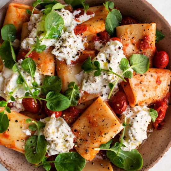 Simple Cherry Tomato Pasta - Recipe photo by The Original Dish