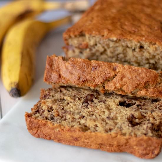 Easy Vegan Banana Bread - Recipe photo by 86Eats
