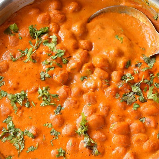 Chickpea Tikka Masala - Recipe photo by Savory Bites