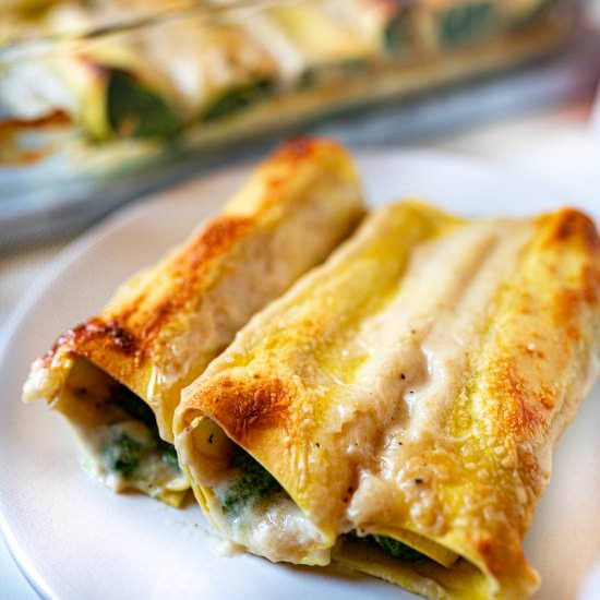 Spinach and Ricotta Cannelloni - Recipe photo by skinnyspatula