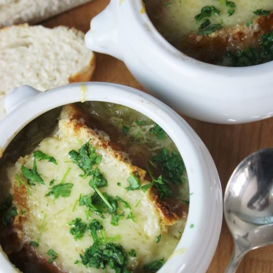 French Onion Soup - Recipe photo by chezlerevefrancais