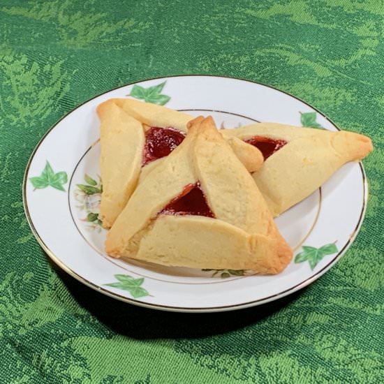 Hamantaschen - Recipe photo by scotch_scones
