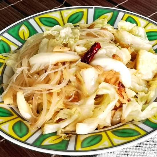 Cabbage stir-fry (Chinese style) - Recipe photo by Taste of Asian Food