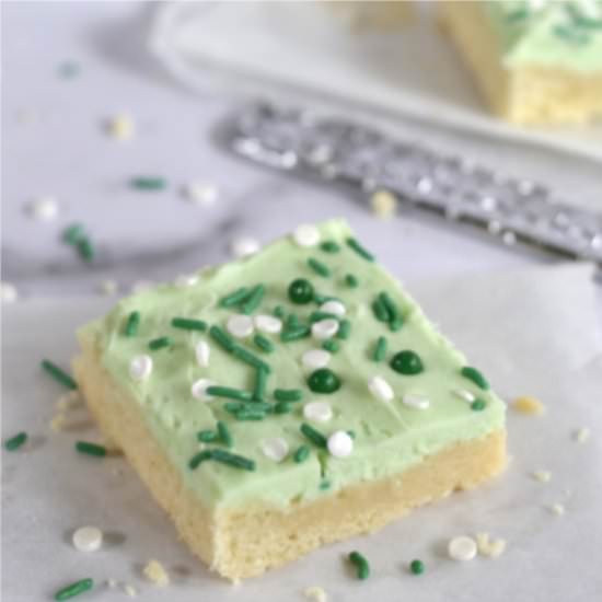 Vanilla Mint Sugar Cookie Bars - Recipe photo by TwoSugarBugs