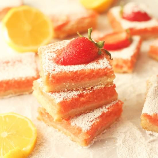Strawberry Lemonade Bars - Recipe photo by nicolenared