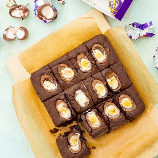 Easy Creme Egg Brownies - Recipe photo by easypeasyfoodie