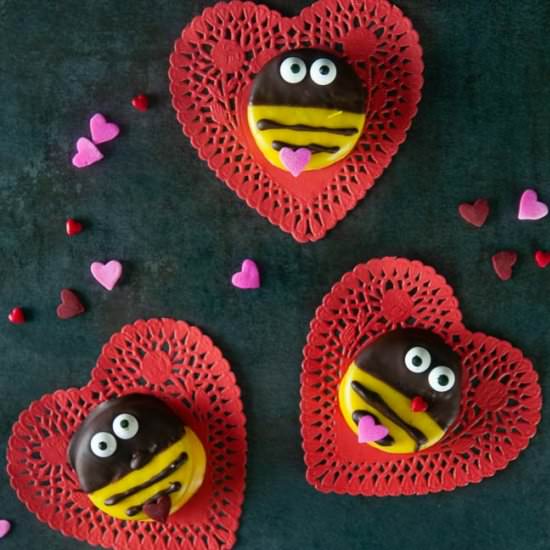 How to Make Bumblebee Cookies - Recipe photo by SeasonedSprinkles