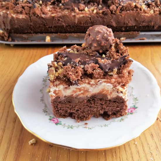 'Rocher' Layer Cake with Nutella - Recipe photo by Lekcjewkuchni