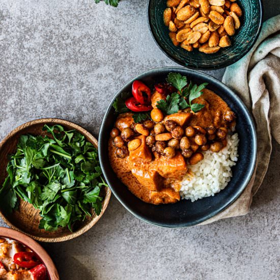Sweet Potato Thai Curry - Recipe photo by olivesintheoven