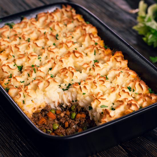 Irish Shepherd’s Pie - Recipe photo by Home Cooking Adventure