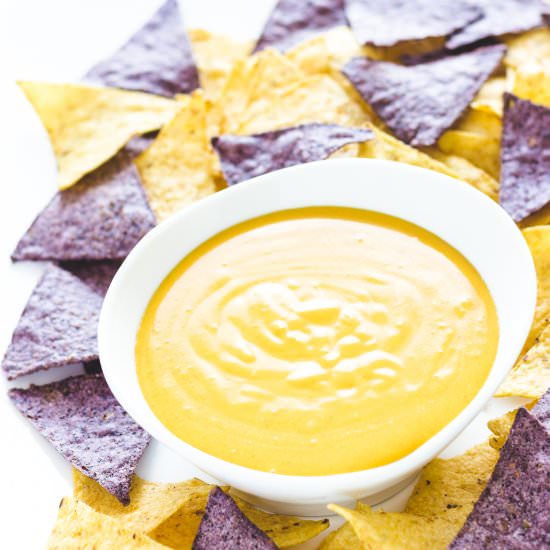 Homemade Nacho Cheese Sauce - Recipe photo by mapleandmango