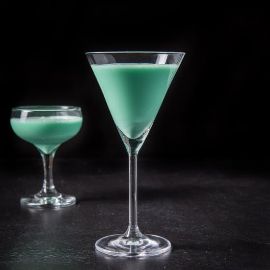 Grasshopper Cocktail - Recipe photo by Dishesdelish