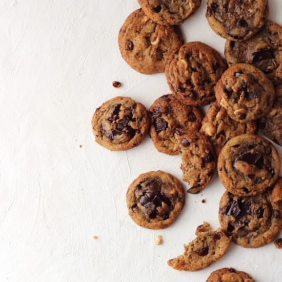 brown butter dark choc chip cookies - Recipe photo by tilgoldenbrown