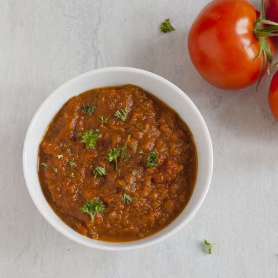 Easy Homemade Pasta Sauce - Recipe photo by RaspberriesAndKohlrabi