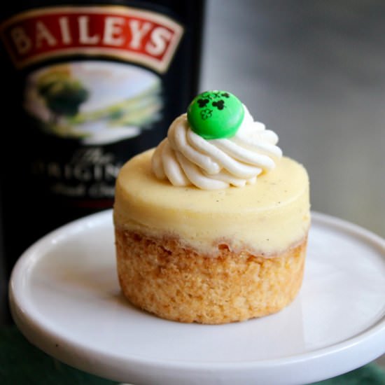 Baileys Bite Sized Cheesecakes - Recipe photo by Runcible Eats