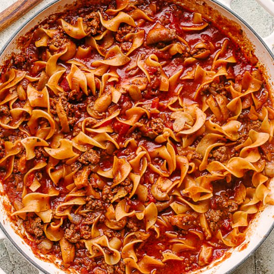 Cheesy Skillet Lasagna - Recipe photo by easyweeknightrecipes