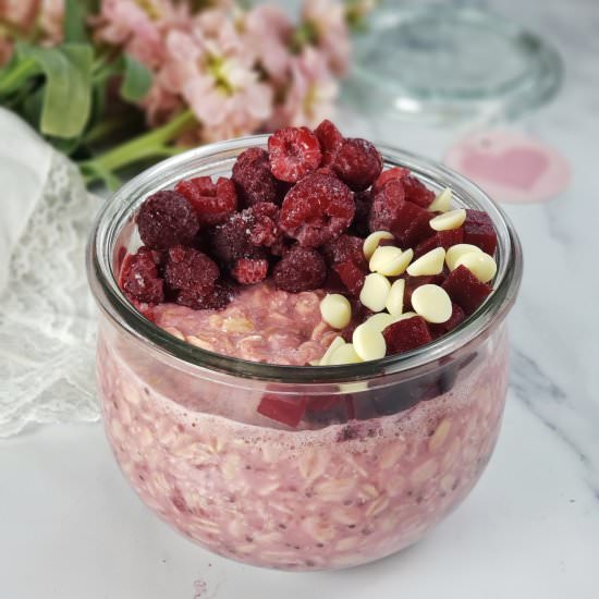 Raspberry Beet Overnight Oats - Recipe photo by thefitfork
