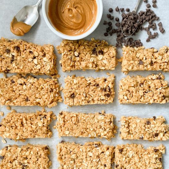 Chewy Homemade Granola Bars (gf) - Recipe photo by Secretly Healthy Home