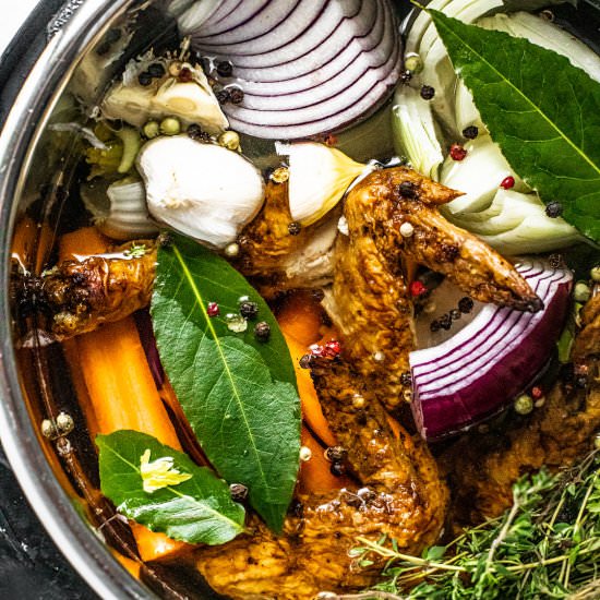 instant pot chicken stock - Recipe photo by killingthyme