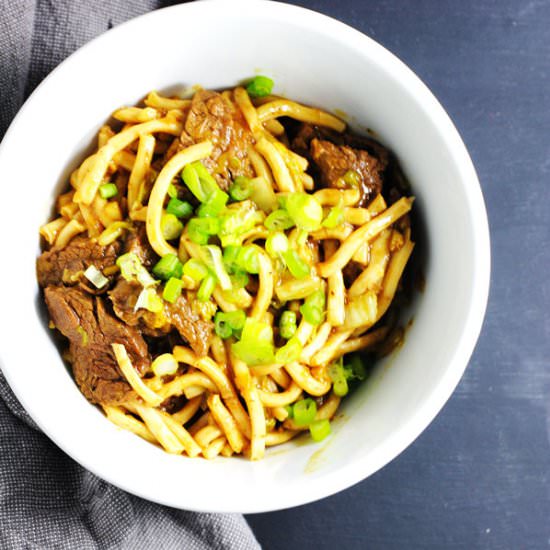 Yellow curry noodles with beef - Recipe photo by white plate blank slate