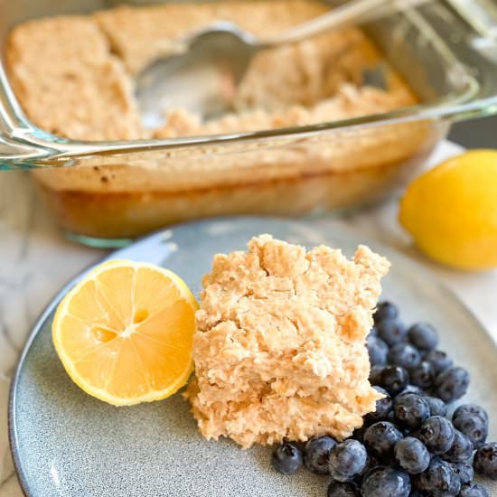 Lemon Baked Oatmeal (gf + vegan) - Recipe photo by Secretly Healthy Home