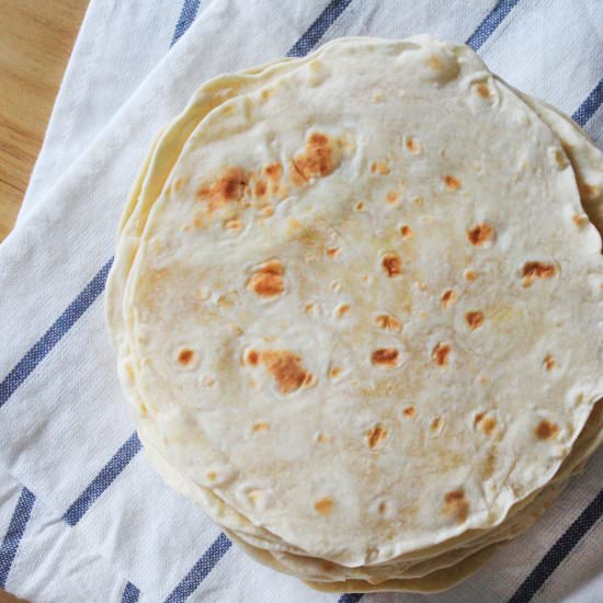 Flour tortillas - Recipe photo by hornoMX
