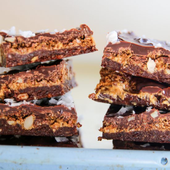 Everything but the Kitchen Sink Bar - Recipe photo by naturallylara