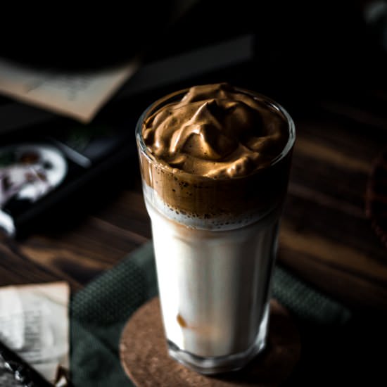 Maple Dalgona Coffee - Recipe photo by Murielle Banackissa
