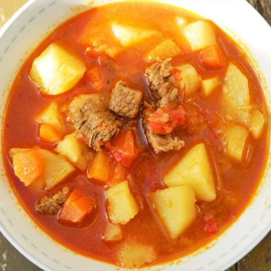 Traditional Hungarian Goulash Recip - Recipe photo by timeaskitchen
