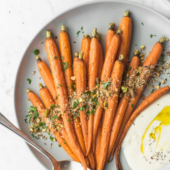 pistachio dukkah roasted carrots - Recipe photo by withspice