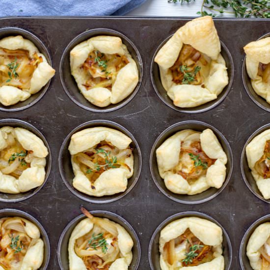 Onion and Brie Bites - Recipe photo by Salty Lemon Sister