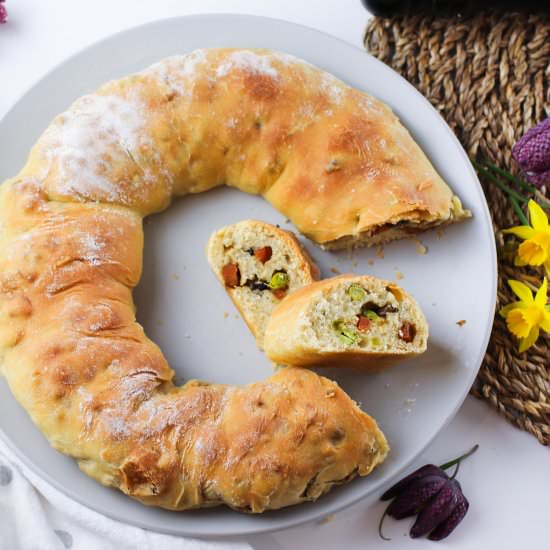 Vegan Casatiello - Recipe photo by aVegTasteFromAtoZ