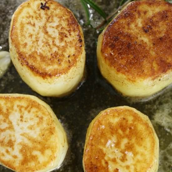 French Fondant Potatoes - Recipe photo by chezlerevefrancais