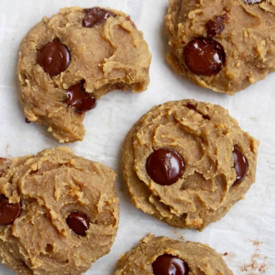 Healthy Peanut Butter Cookies - Recipe photo by splurgewithella