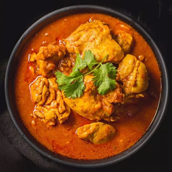 Pressure Cooker Goan Chicken Vindal - Recipe photo by SimmertoSlimmer
