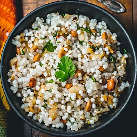 Non Sticky Sabudana Khichdi - Recipe photo by SimmertoSlimmer