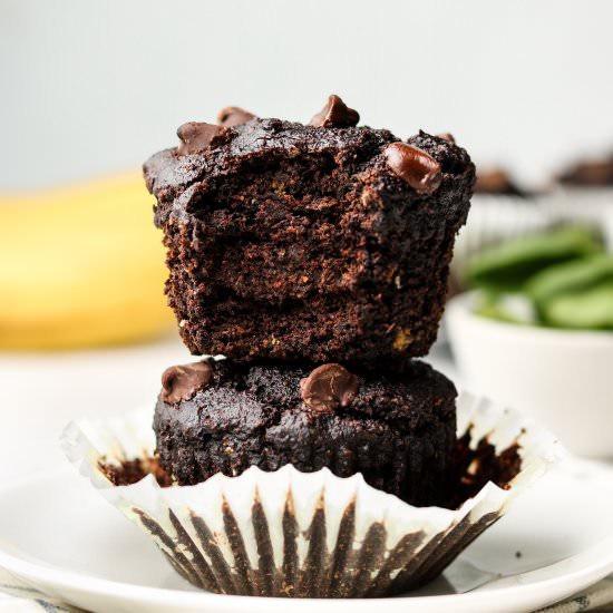 chocolate green smoothie muffins - Recipe photo by okonomi kitchen