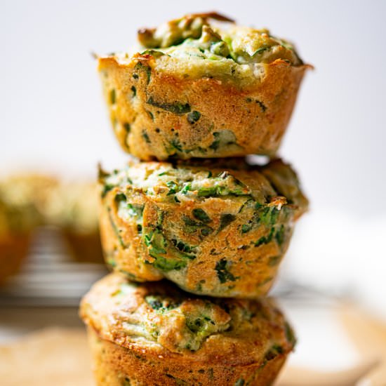 Savoury Muffins with Spinach - Recipe photo by skinnyspatula