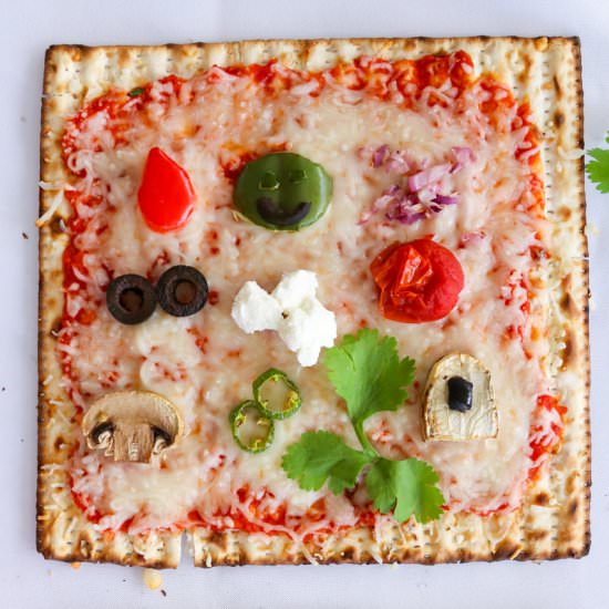 10 Plague Matzah Pizza - Recipe photo by WhatJewWannaEat