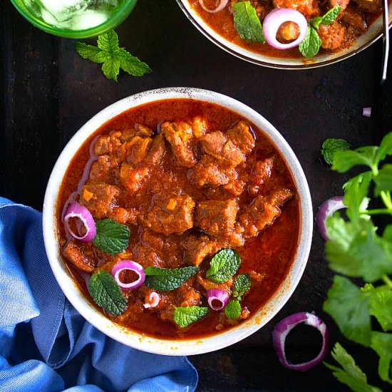 Beef Vindaloo - Recipe photo by nishkitchen