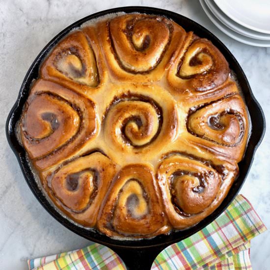 Cinnamon-Date Sticky Buns - Recipe photo by thebrookcook.wordpress.com