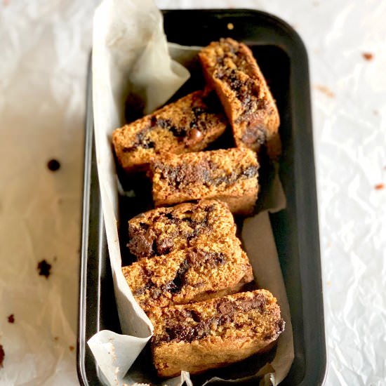 CHOCOLATE CHIP COOKIE BARS 8X8 - Recipe photo by Bakewithsweetspot