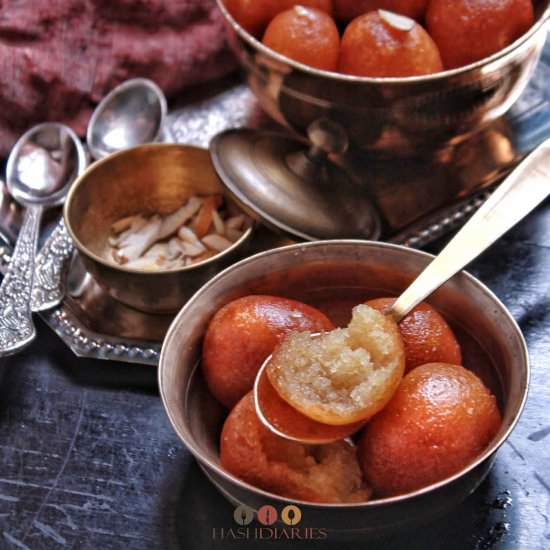 Instant Gulab Jamun - Recipe photo by speakingaloud