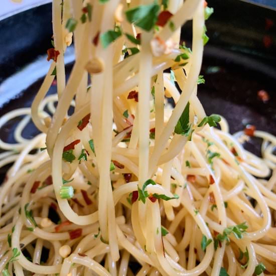 Browned Butter Aglio e Olio Pasta - Recipe photo by At The Table Tonight