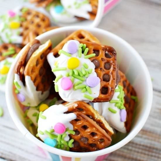 Rolo Pretzels Dessert - Recipe photo by therebelchick