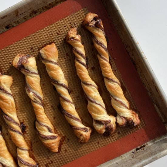 Nutella Puff Pastry Twists - Recipe photo by skaiwar